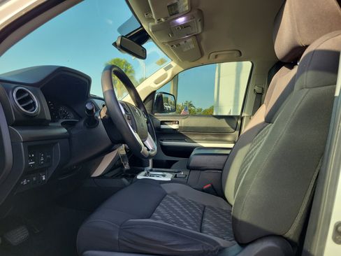 Used 2021 Toyota Tundra SR5 RWD image 18