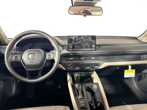 New 2025 Honda Accord SE image 12
