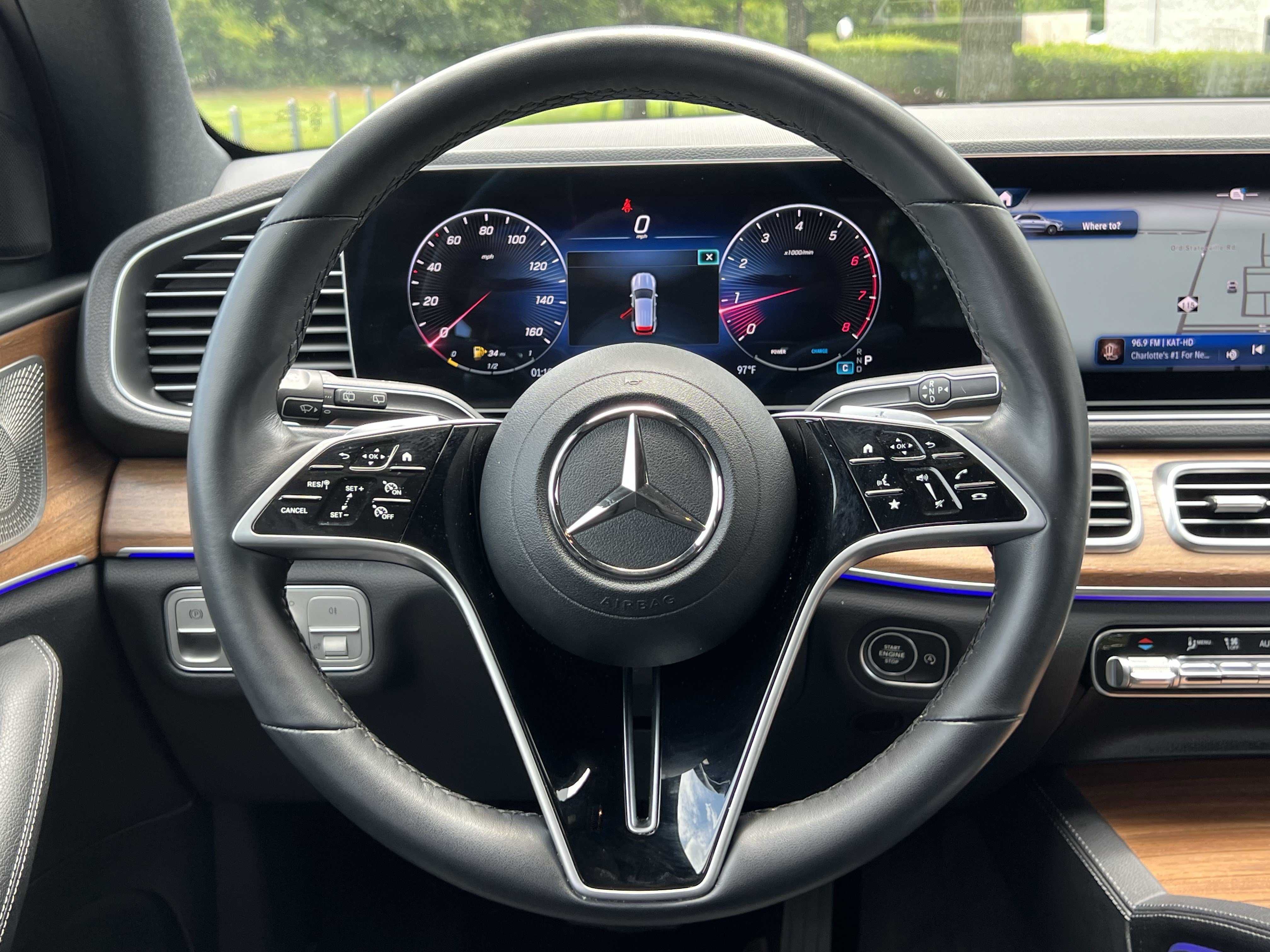 Certified 2025 Mercedes-Benz GLE 450 4MATIC image 18