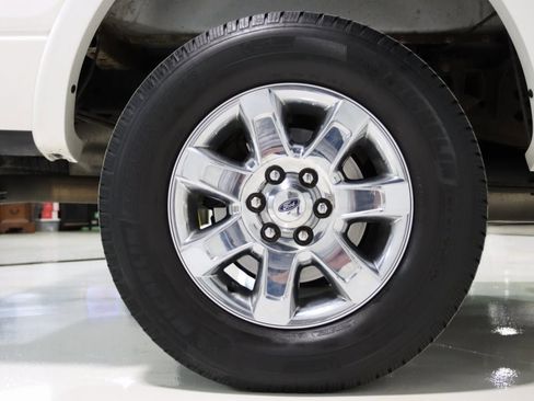 Used 2014 Ford F150 Lariat w/ Equipment Group 502A Luxury image 82