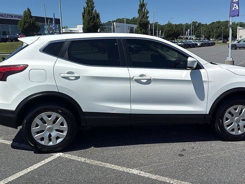 Used 2019 Nissan Rogue Sport S AWD/4WD image 4