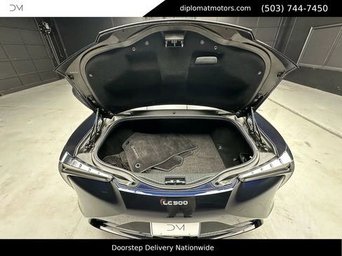 Used 2018 Lexus LC 500 Coupe image 40