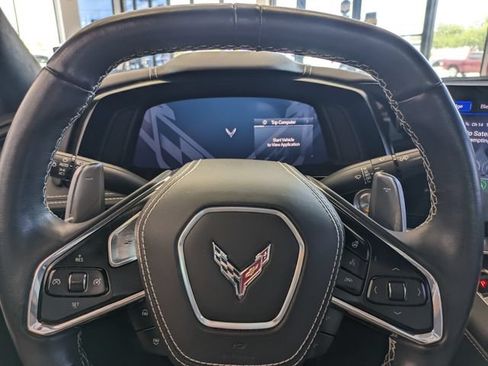 Used 2022 Chevrolet Corvette Stingray Premium Conv w/ Z51 Performance Package RWD image 22