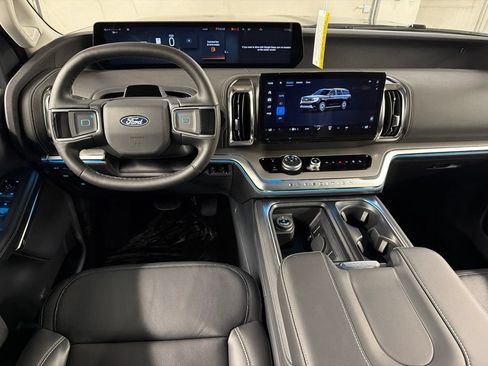 New 2027 Ford Expedition Max Platinum w/ Driver's Package AWD/4WD image 8