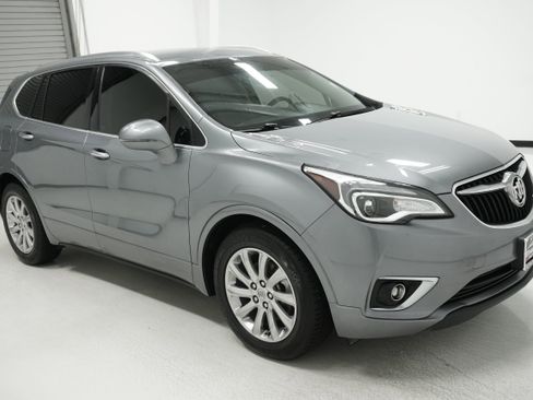 Used 2020 Buick Envision Essence image 3