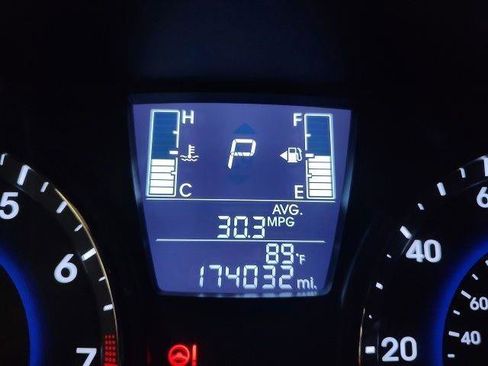 Used 2017 Hyundai Accent SE image 11