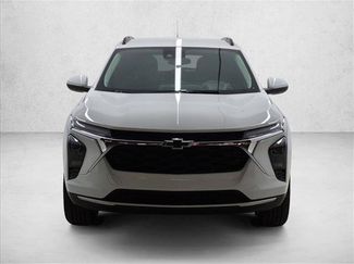 Certified 2024 Chevrolet Trax LT w/ Driver Confidence Package FWD video 2