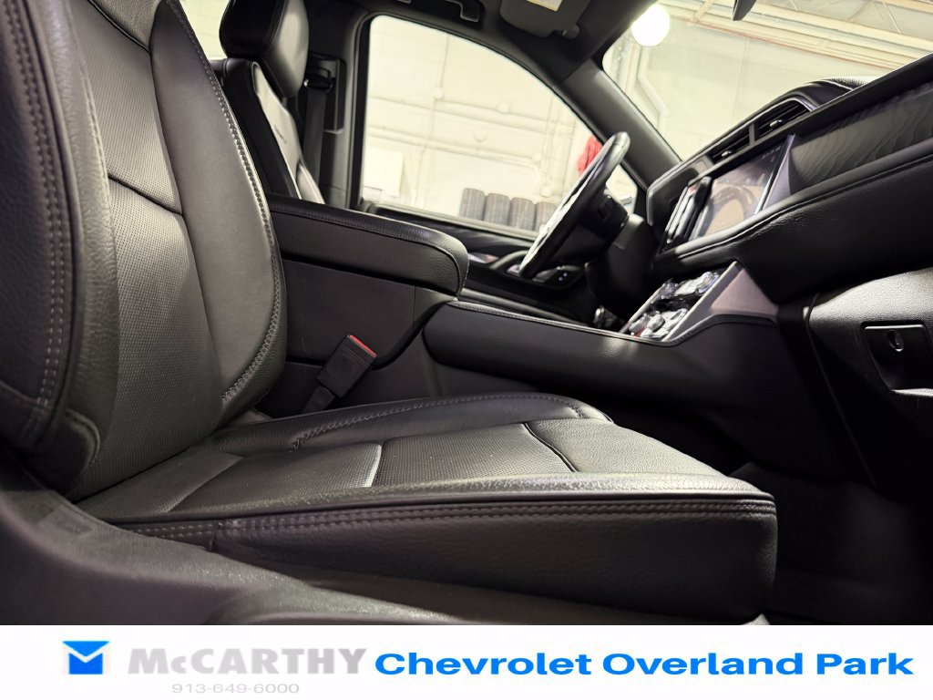 Used 2024 GMC Yukon Denali AWD/4WD image 36