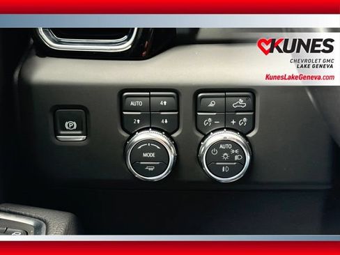 Used 2025 GMC Sierra 1500 Denali AWD/4WD image 54
