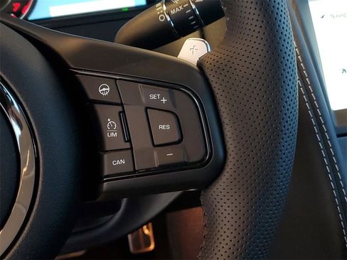 New 2024 Jaguar F-TYPE R image 17