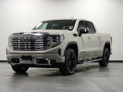 New 2026 GMC Sierra 1500 Denali w/ Technology Package AWD/4WD image 8