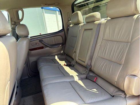 Used 2004 Toyota Tundra Limited image 16