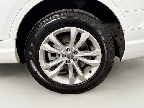 Used 2018 Audi Q7 3.0T Premium Plus AWD/4WD image 29