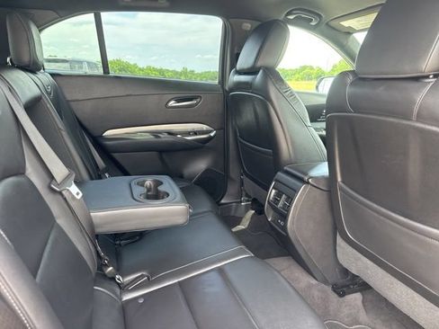 Used 2023 Cadillac XT4 Premium Luxury FWD image 21