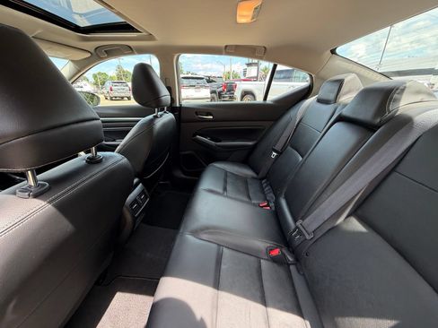 Used 2023 Nissan Altima 2.5 SL FWD image 20