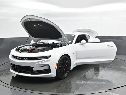 Used 2023 Chevrolet Camaro SS image 52