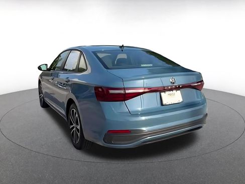 Used 2025 Volkswagen Jetta Sport FWD image 11