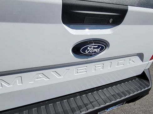 New 2026 Ford Maverick XLT FWD image 9