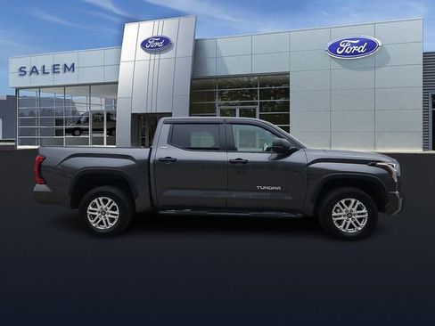 Used 2025 Toyota Tundra SR5 AWD/4WD image 2