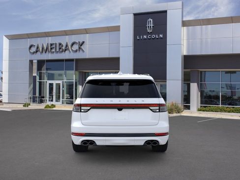 New 2026 Lincoln Aviator Reserve w/ Luxury Package RWD image 5