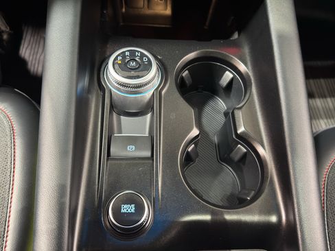 Used 2025 Ford Explorer ST AWD/4WD image 32