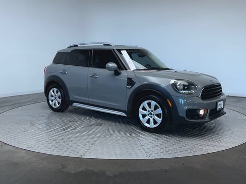 Used 2019 MINI Cooper Countryman ALL4 AWD/4WD image 2