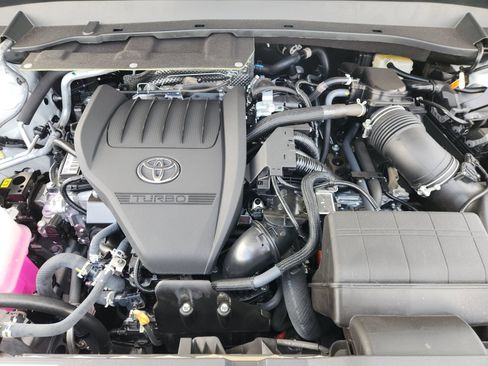 Used 2026 Toyota Grand Highlander AWD Hybrid image 36