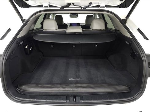 Used 2018 Lexus RX 450h AWD image 8