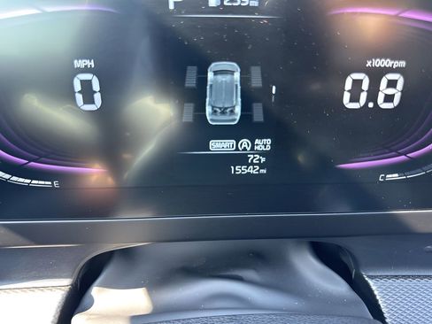 Used 2025 Kia Sportage LX image 20