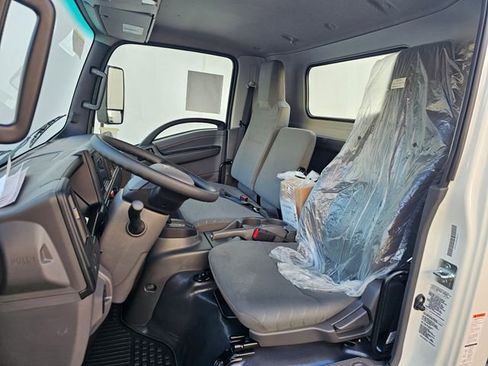 New 2025 Chevrolet Low Cab Forward 4500 XD image 5