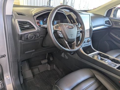 Used 2023 Ford Edge SEL w/ Convenience Package AWD/4WD image 2