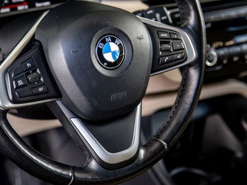 Used 2019 BMW X1 xDrive28i w/ Convenience Package AWD/4WD image 12