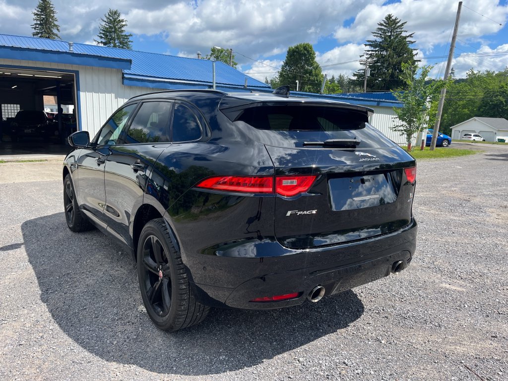 Used 2018 Jaguar F-PACE S AWD/4WD image 14