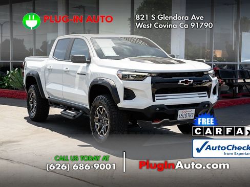 Used 2023 Chevrolet Colorado ZR2 w/ ZR2 Convenience Package III AWD/4WD image 3