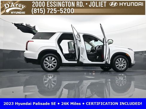 Used 2023 Hyundai Palisade SE image 34