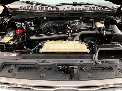 Used 2023 Ford Expedition Platinum AWD/4WD image 31