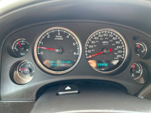 Used 2013 Chevrolet Tahoe LS w/ Convenience Package AWD/4WD image 26