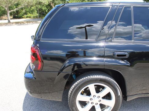 Used 2006 Chevrolet TrailBlazer LT w/ SS Package RWD image 31