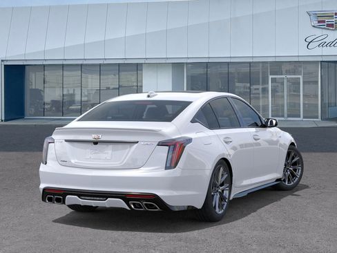 New 2026 Cadillac CT5 V image 4