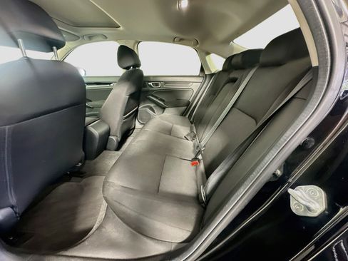 Used 2024 Honda Civic EX image 27