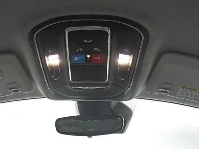 Used 2023 Jeep Grand Cherokee Limited w/ Black Appearance Package AWD/4WD image 34