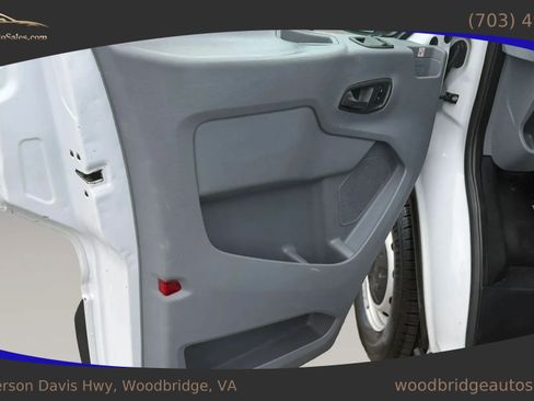 Used 2019 Ford Transit 150 130 Low Roof RWD image 9