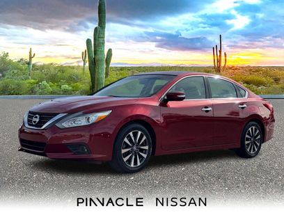 Used 2017 Nissan Altima 2.5 SL w/ Moonroof Package