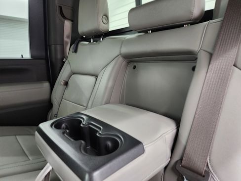 Used 2022 Chevrolet Silverado 3500 LT w/ Convenience Package image 42