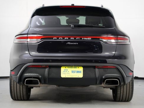 Used 2024 Porsche Macan w/ Premium Plus Packages image 11