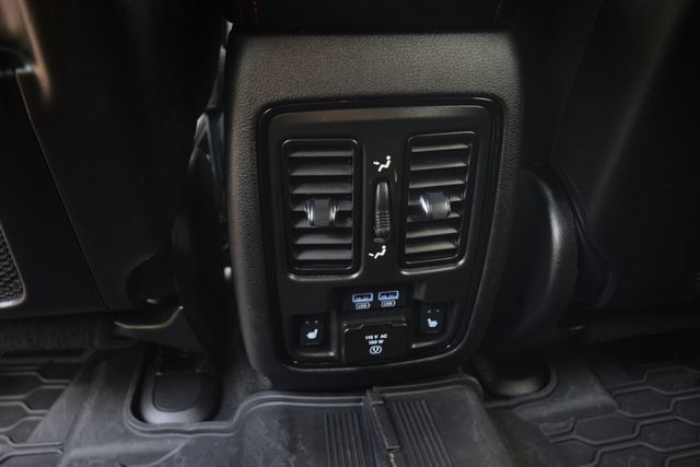 Used 2023 Dodge Durango GT AWD/4WD image 19