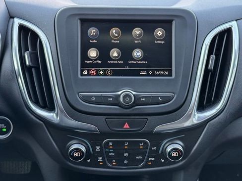 Used 2019 Chevrolet Equinox LT image 10