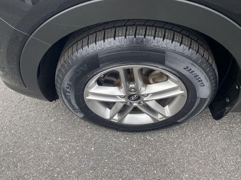 Used 2018 Hyundai Santa Fe Sport w/ 2.4L Value Package 02 image 9