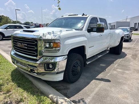 Used 2017 GMC Sierra 3500 SLT w/ Duramax Plus Package AWD/4WD image 1