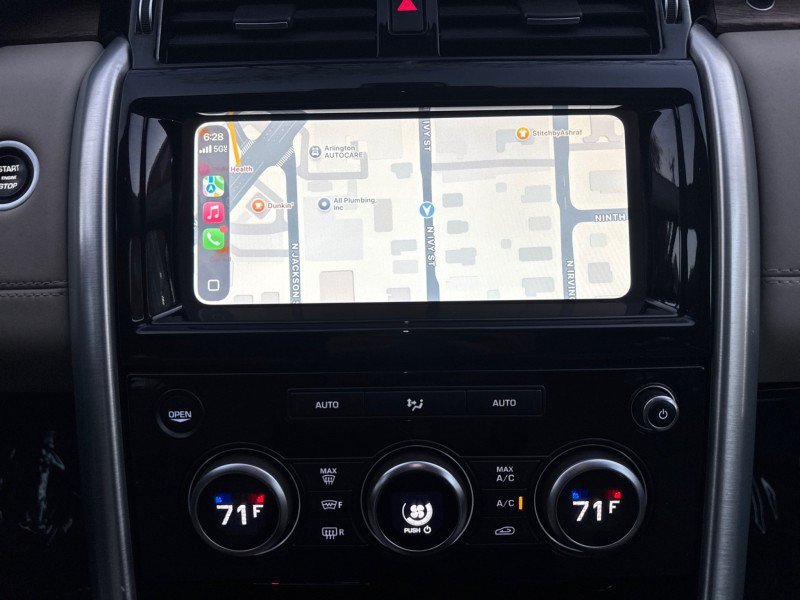 Used 2020 Land Rover Discovery HSE AWD/4WD image 25